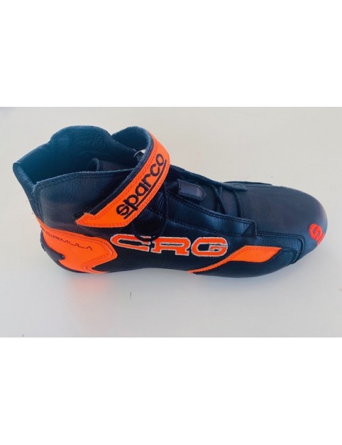 Chaussures en cuir CRG