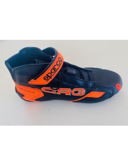 Chaussures en cuir CRG