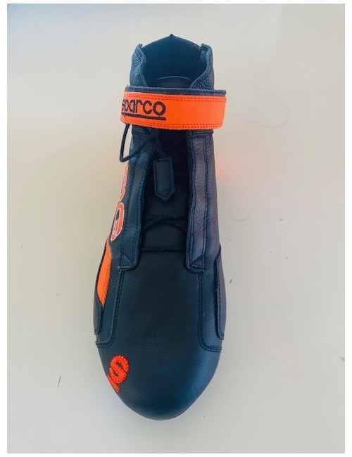 Chaussures en cuir CRG