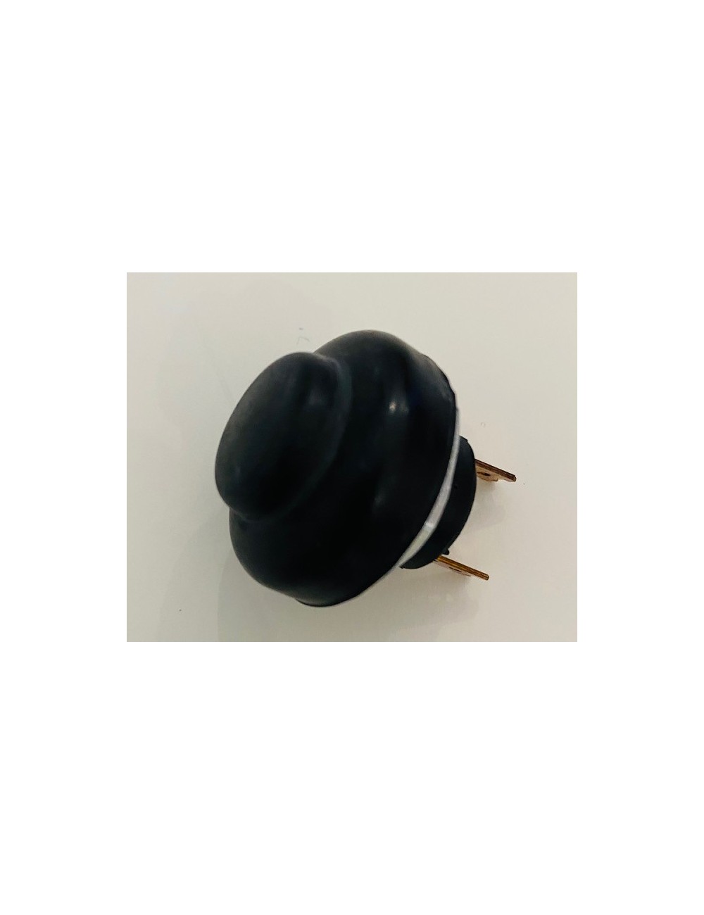 BOUTON POUSSOIR DE DEMARREUR IAME
