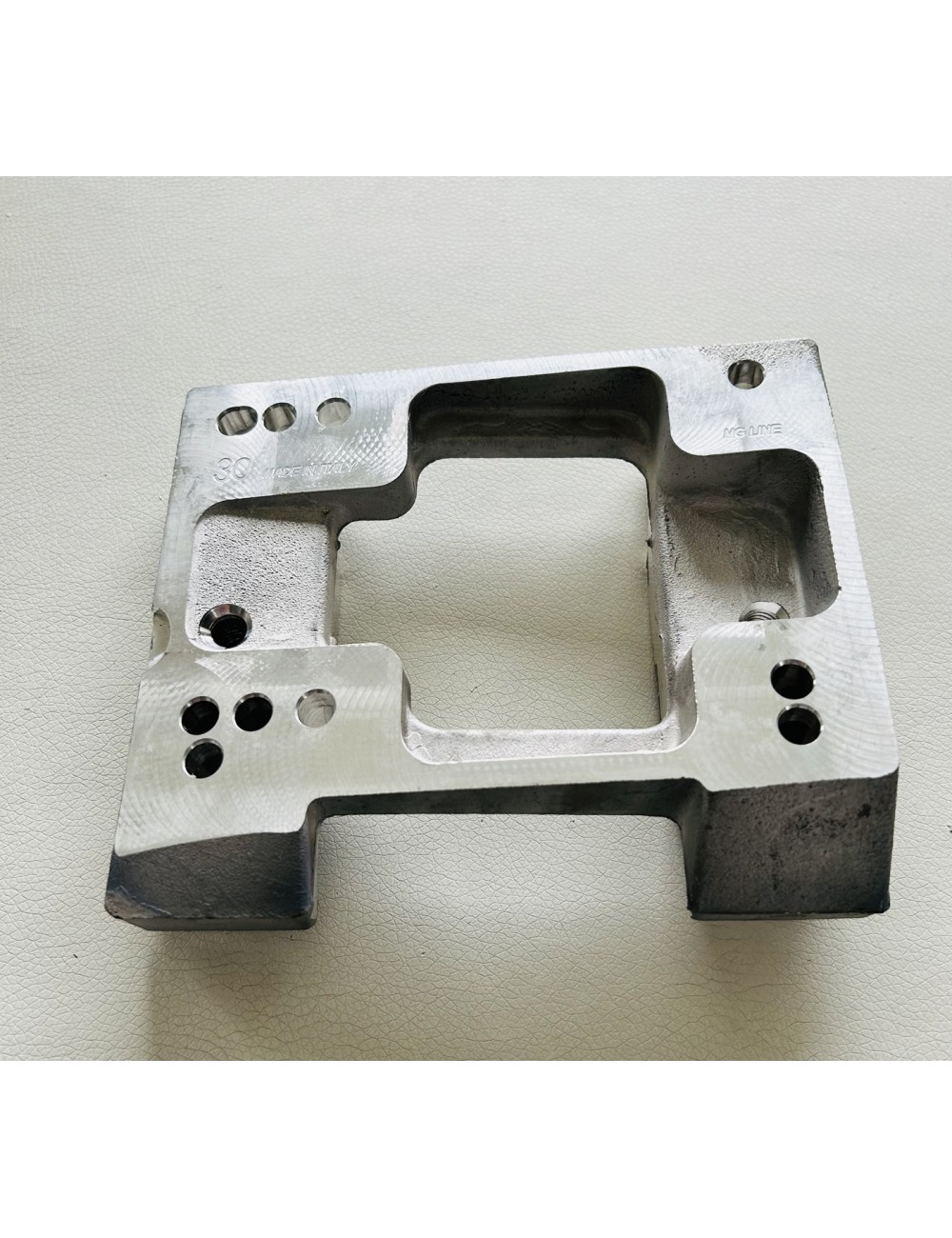 Naked aluminium engine platinum d.32 ST breakthrough- Magickart