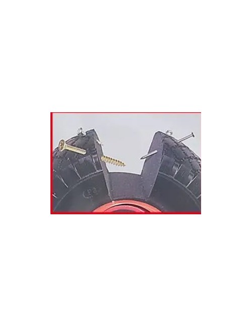 Τρυπήστε τη μεταφορά των τροχών ελαστικών Dalmi