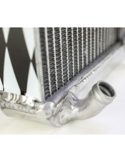 Radiateur EM-TECHNOLOGY 250x380x40mm-Magickart